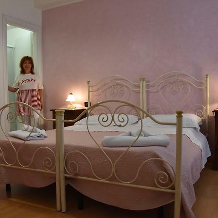 Il Ciclamino Bed And Breakfast Асколи Пичено Екстериор снимка