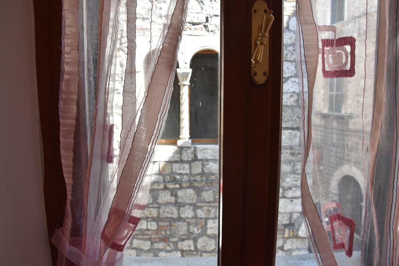 Il Ciclamino Bed And Breakfast Асколи Пичено Екстериор снимка